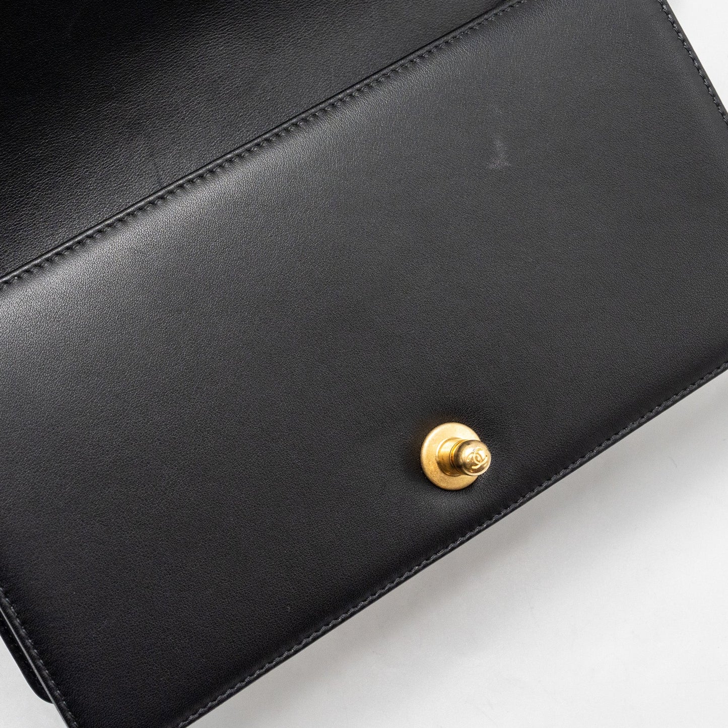 Chanel Medium Boy Bag Smooth Calfskin Black  (Microchip)