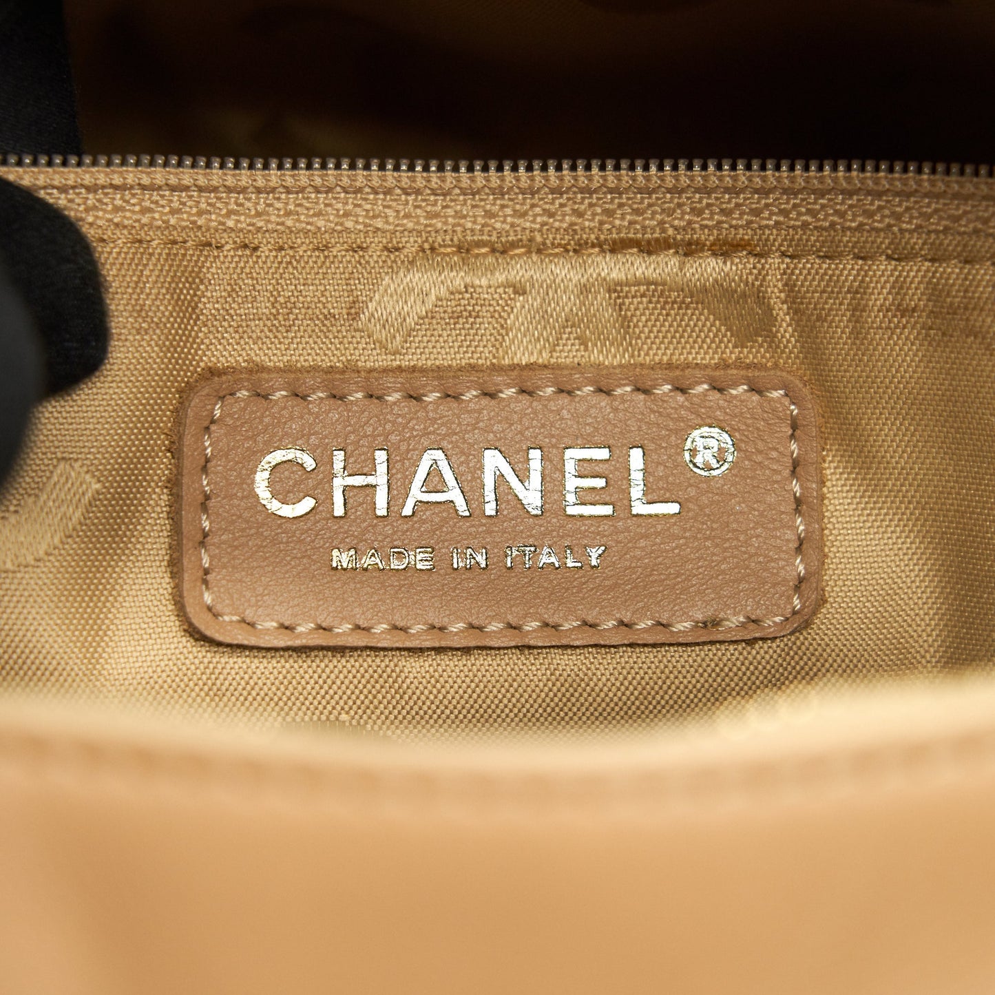 Chanel  Quilted beige Shoulder Bag