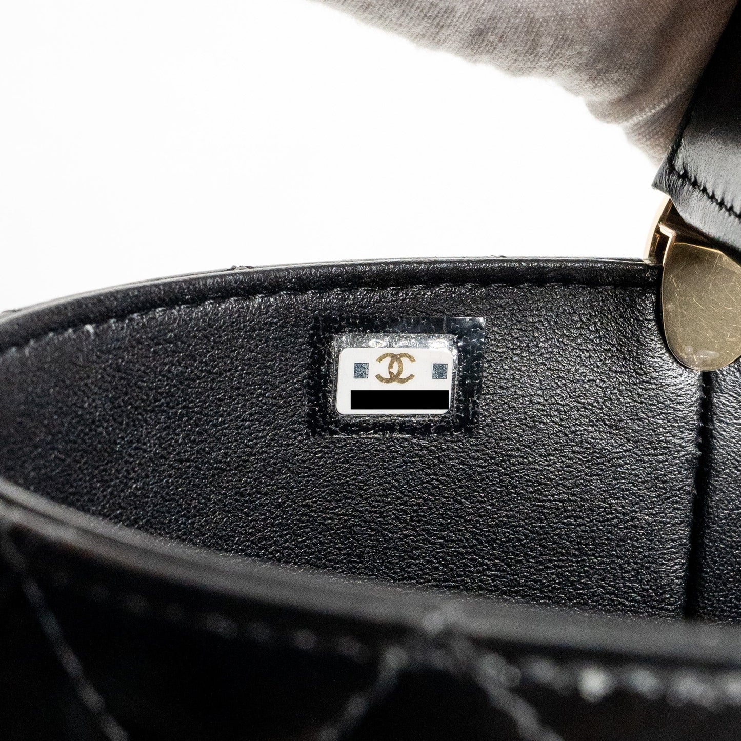Chanel picnic vanity lambskin black  (microchip)