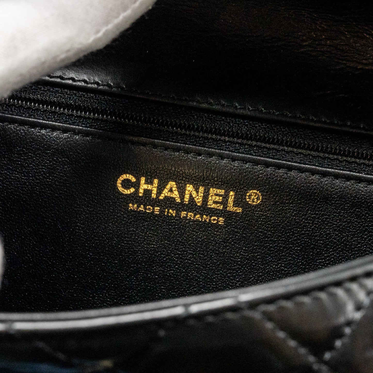 Chanel 23A quilted flap clutch calfskin black L (microchip)