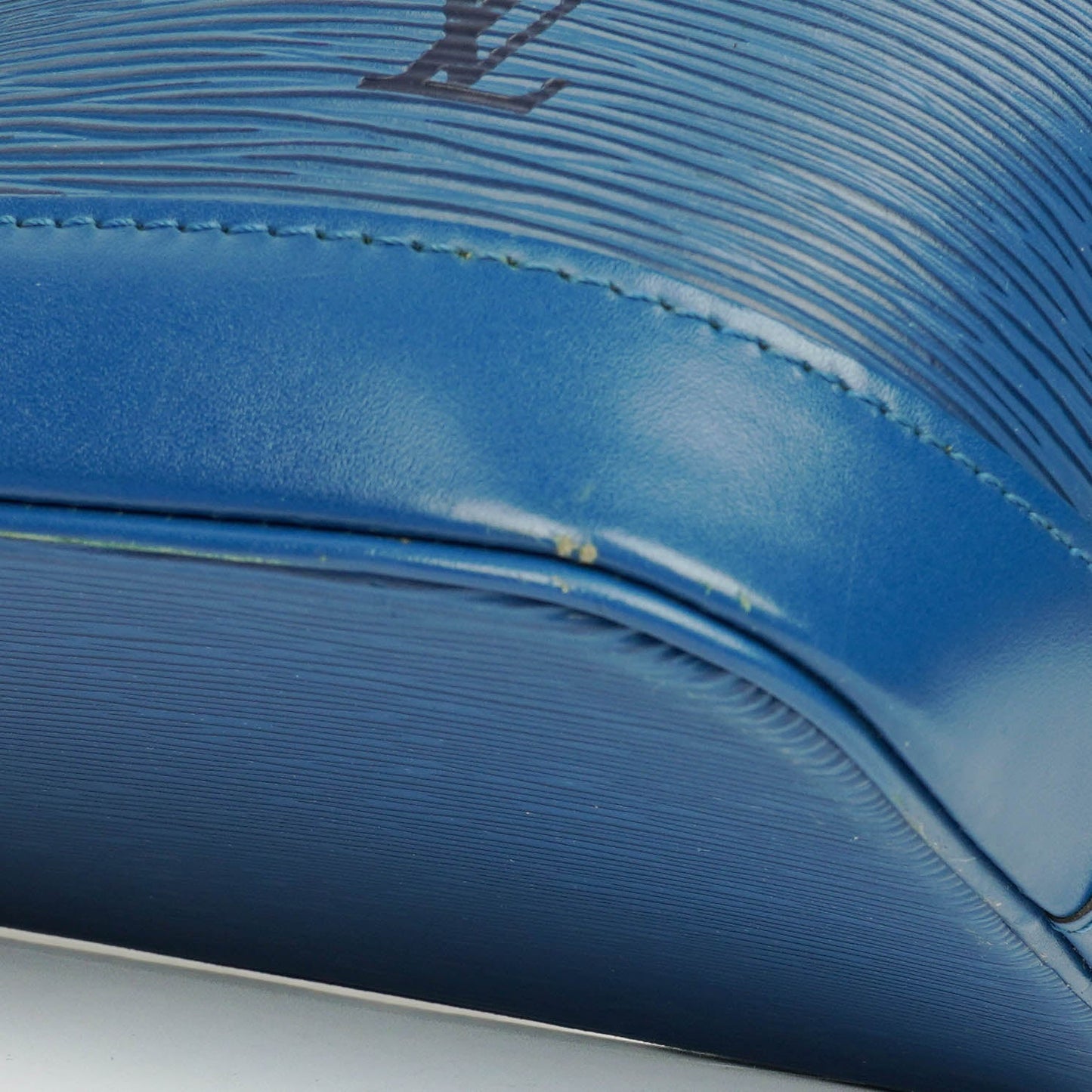 Louis Vuitton Blue Epi Leather Alma PM Handbag