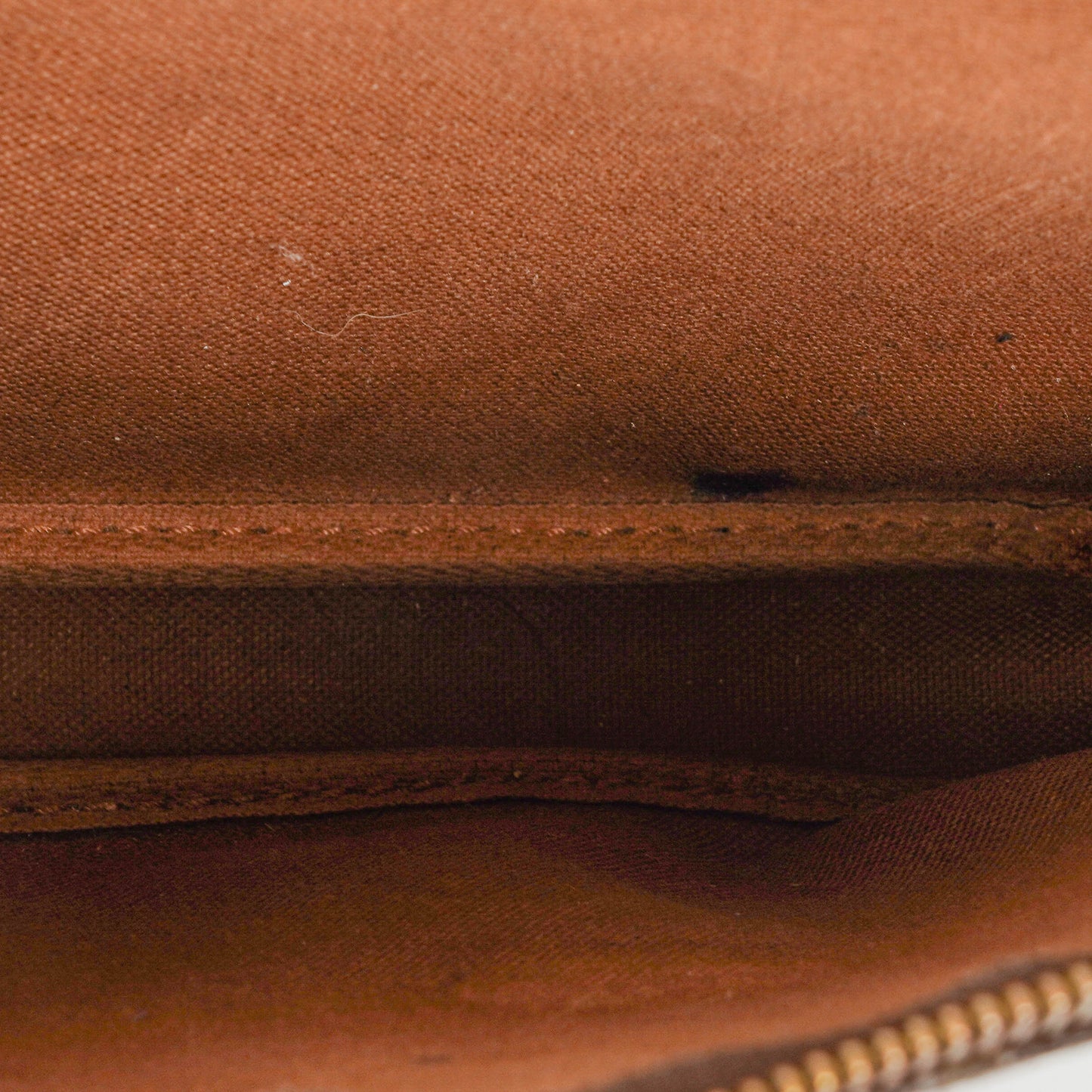 Louis Vuitton Pochette Accessoires Monogram Canvas Clutch Handbag