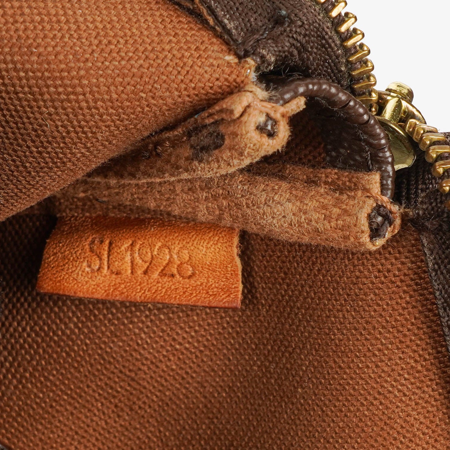 Louis Vuitton Pochette Accessoires Monogram Canvas Clutch Handbag