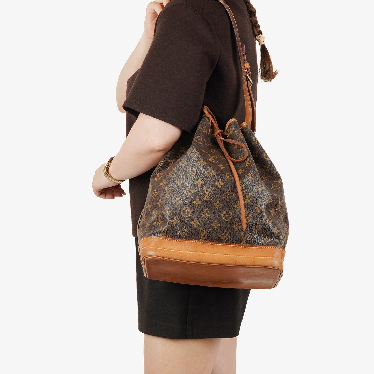 Louis Vuitton Noe GM Monogram Canvas Shoulder Bag