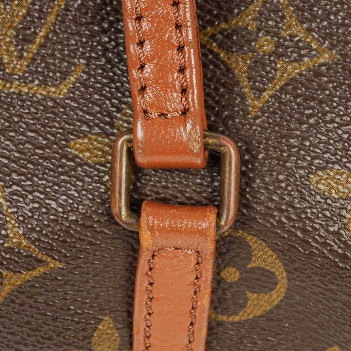 Louis Vuitton Papillon 25  Monogram Canvas Handbag