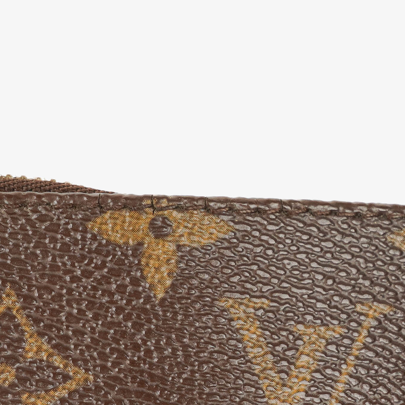 Louis Vuitton Pochette Accessoires Monogram Canvas Clutch Handbag
