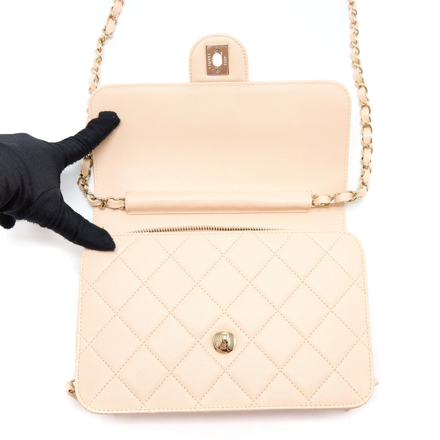 Chanel 21K Crossbody Bag Caviar Light Beige L (Microchip)