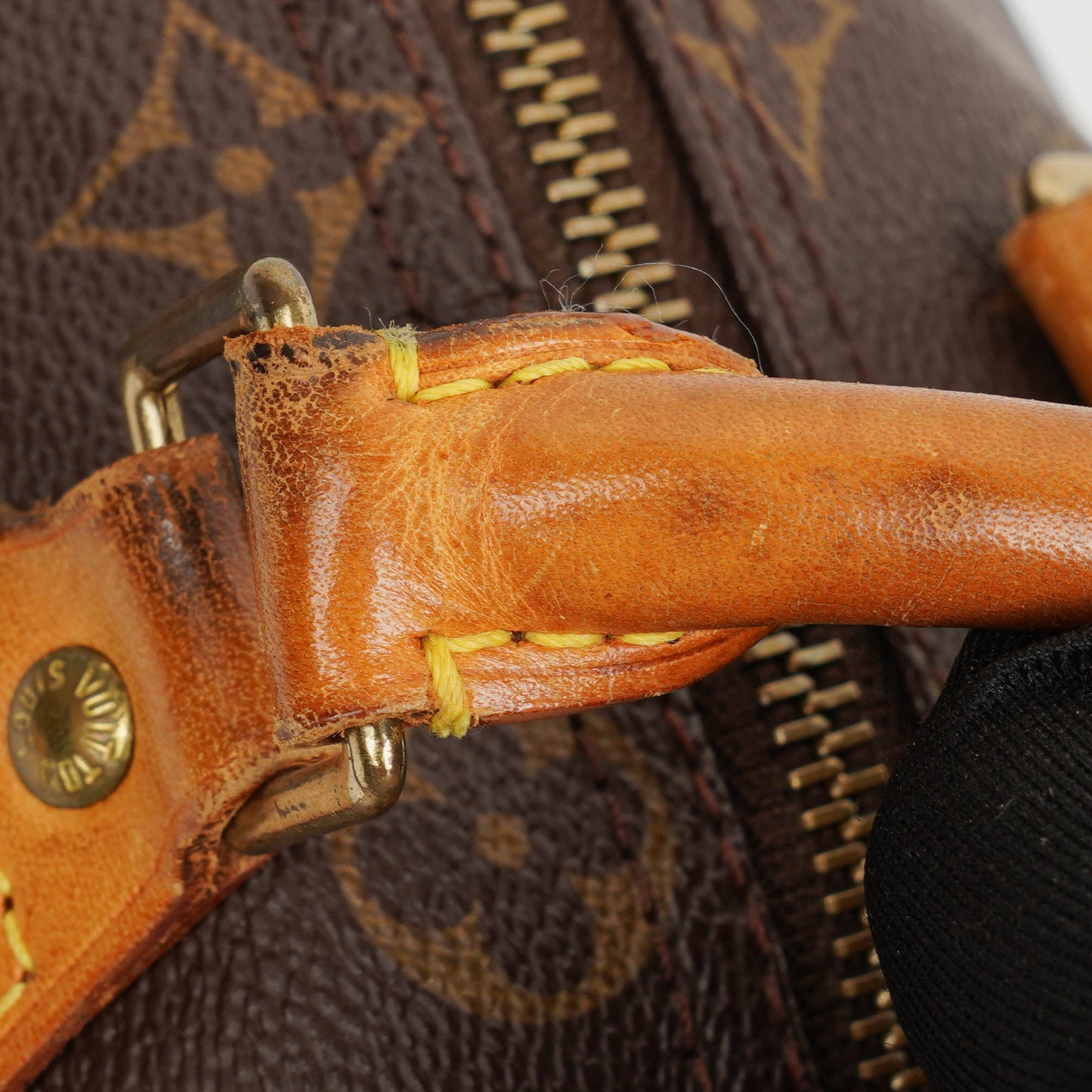 Louis Vuitton  25 Monogram Canvas Bag