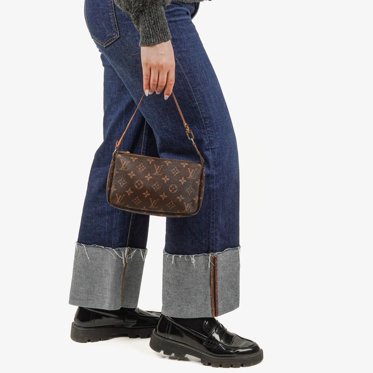 Louis Vuitton Pochette Accessoires Monogram Canvas Clutch Handbag