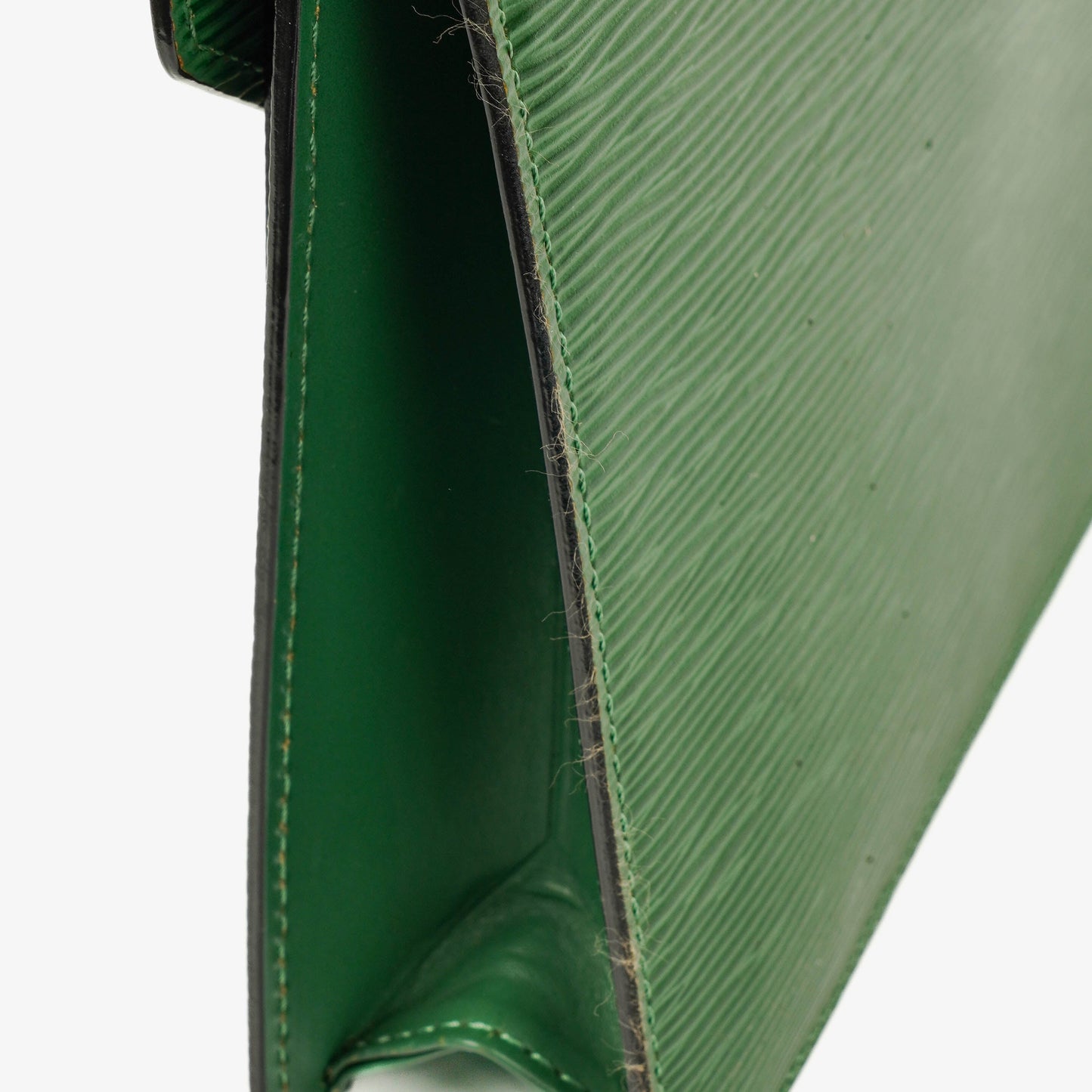 Louis Vuitton Pochette Sellier Dragonne Green Epi Clutch