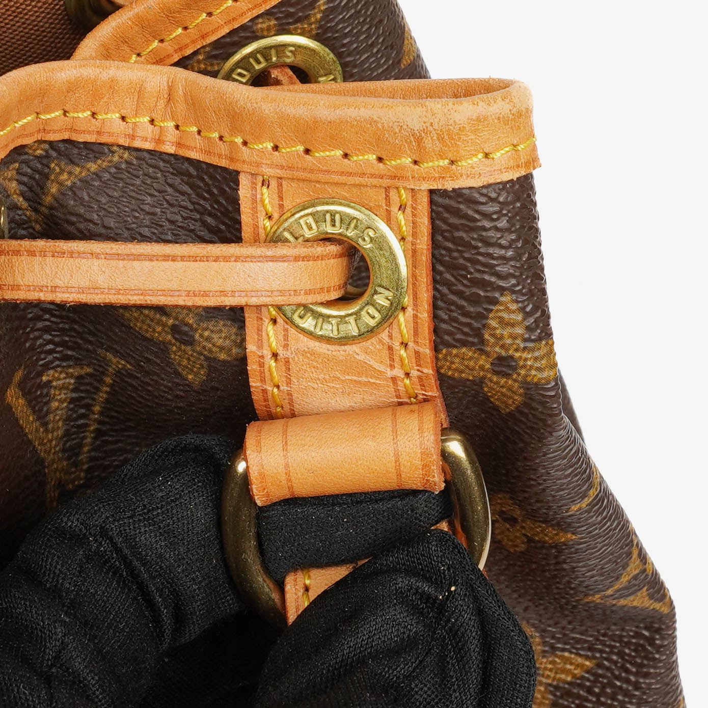 Louis Vuitton Noe GM Monogram Canvas Shoulder Bag