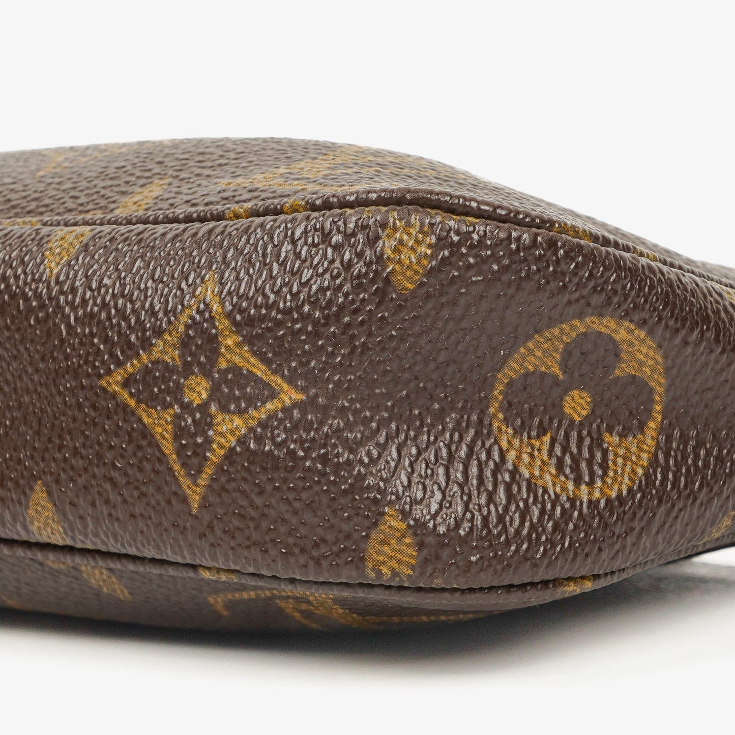 Louis Vuitton Pochette Accessoires Monogram Canvas Clutch Bag