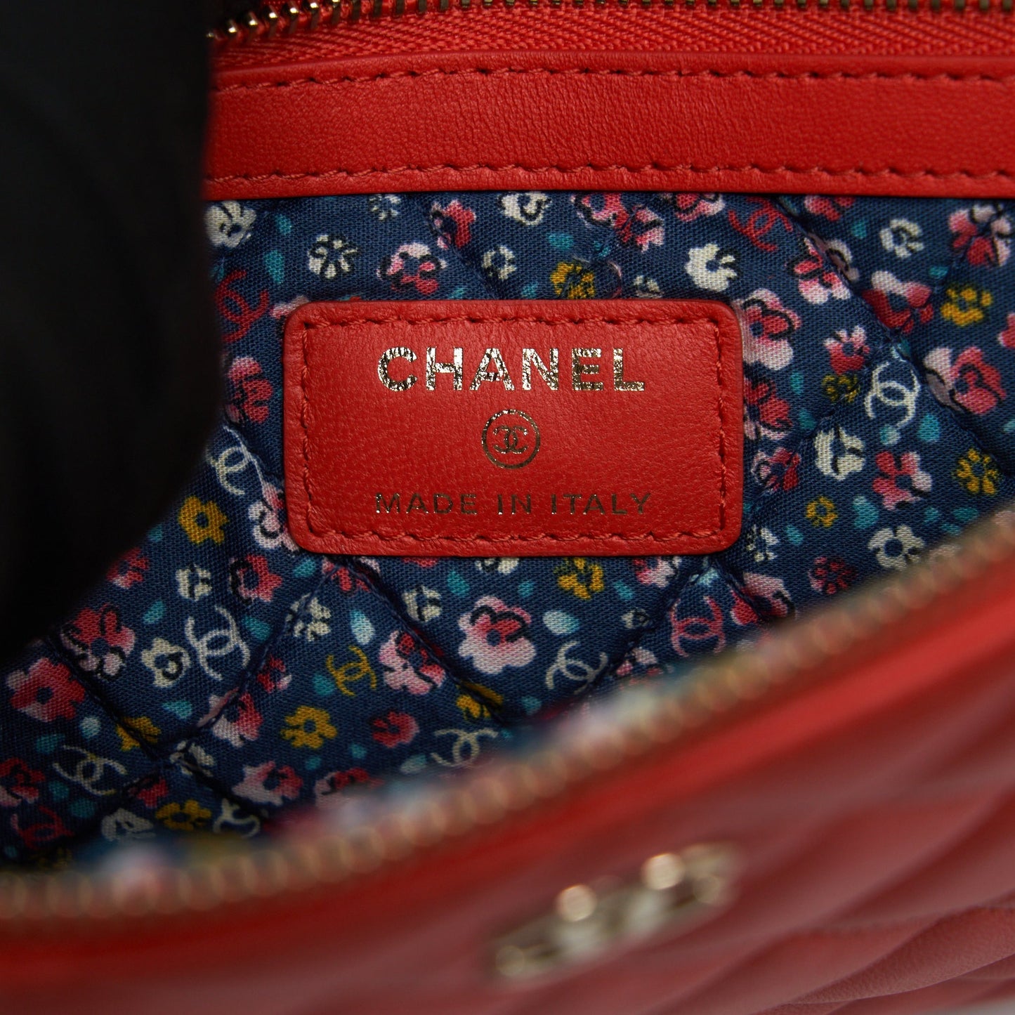 Chanel Habana O Case Pouch Lambskin Red