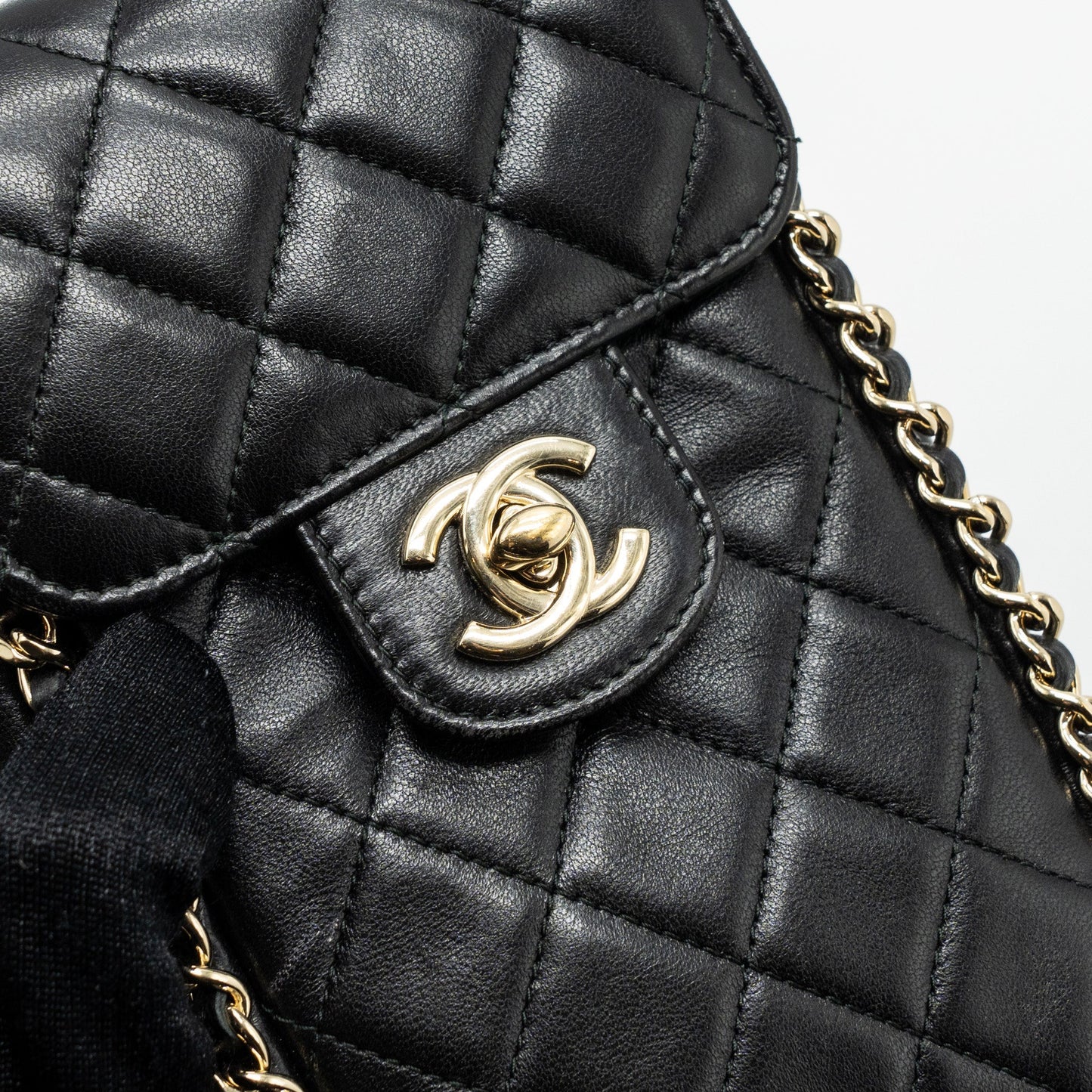 Chanel Phone Holder With Chain Lambskin Black L
