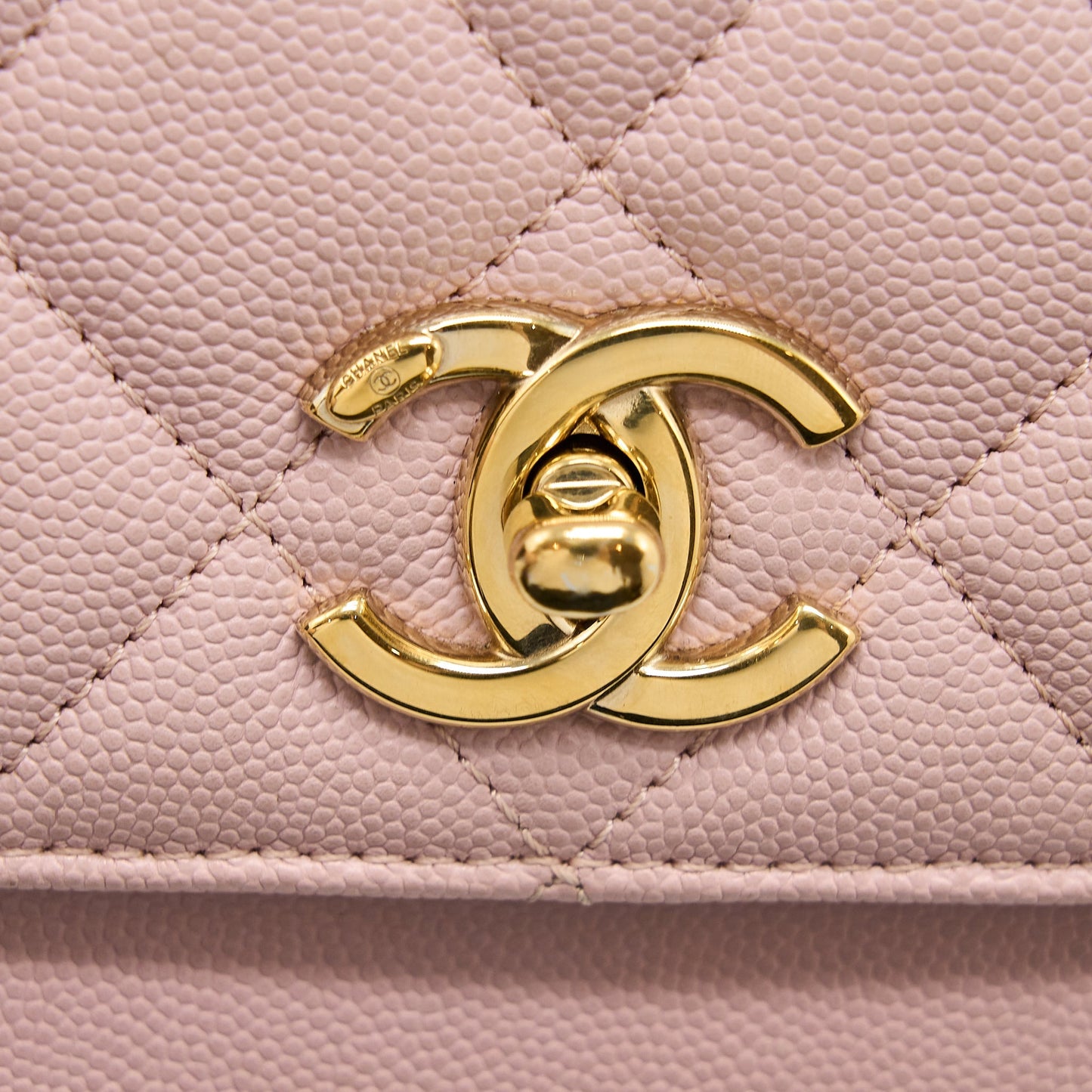 Chanel Small Business Affinity Bag Caviar Light Pink L