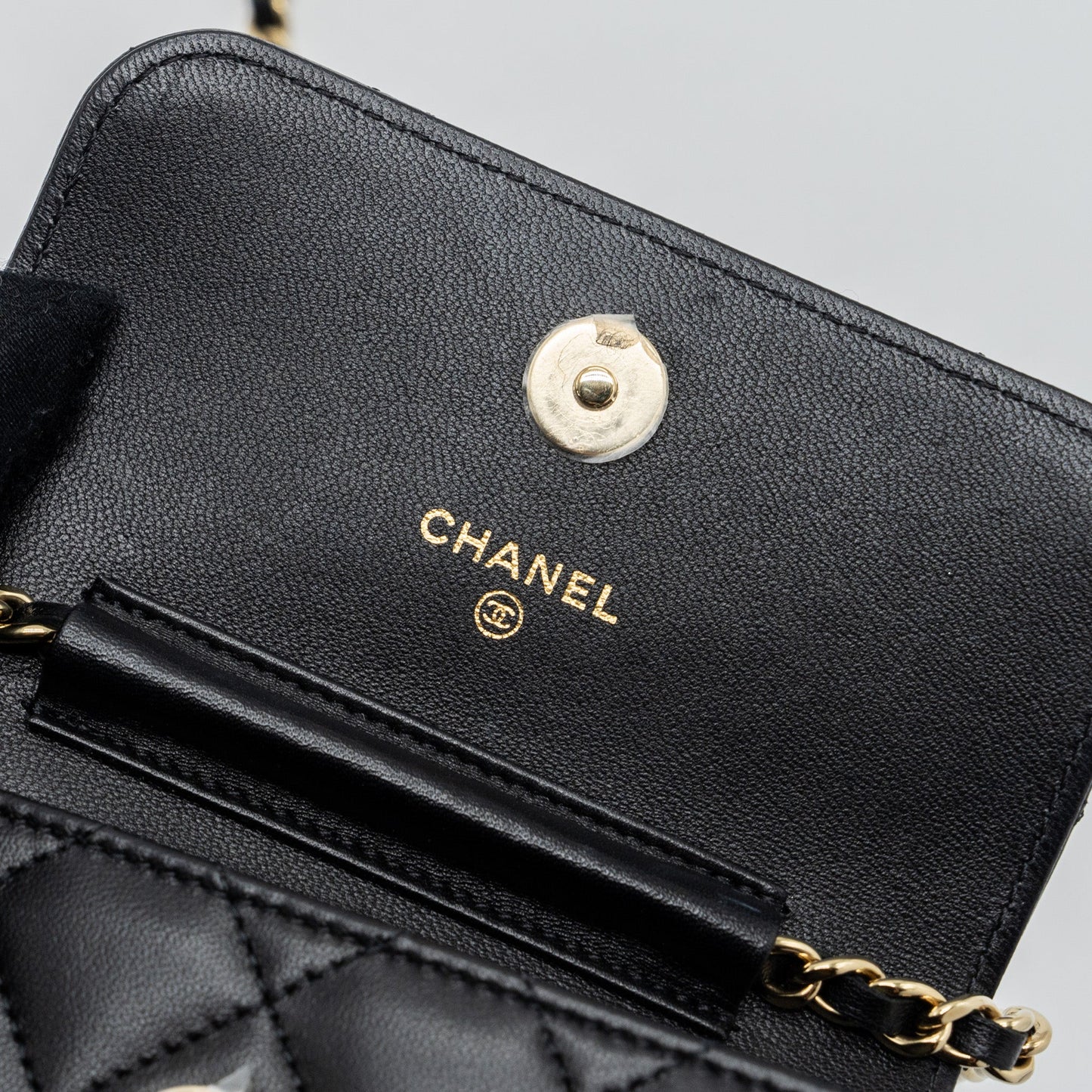 Chanel mini flap card holder with ribbon chain lambskin black L
