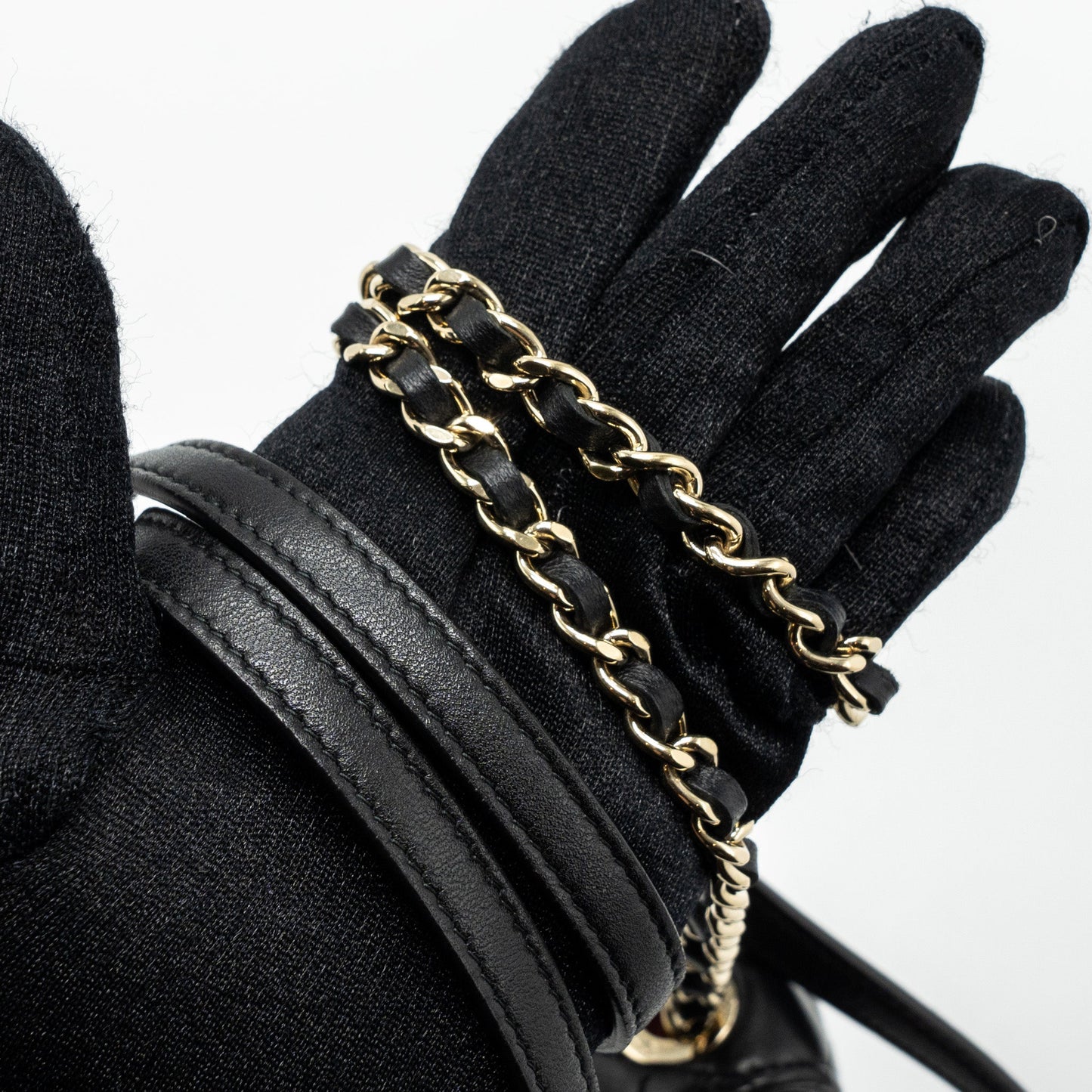Chanel Phone Holder With Chain Lambskin Black L