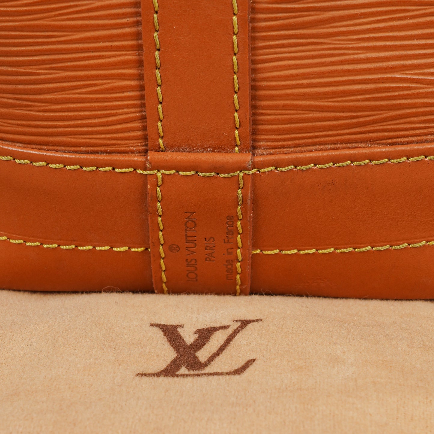 Louis Vuitton Noe Grande GM Brown EPI Leather Shoulder Bag