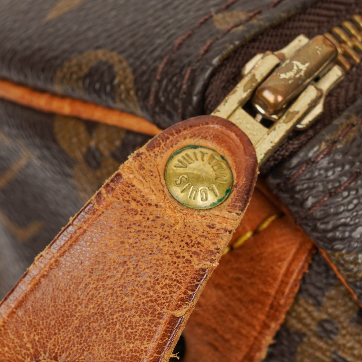 Louis Vuitton  30 Monogram Canvas Handbag