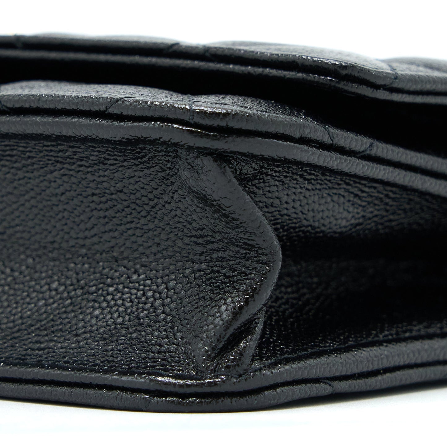 Chanel 22B Detail CC Logo Wallet On Chain Caviar Black L (Microchip)