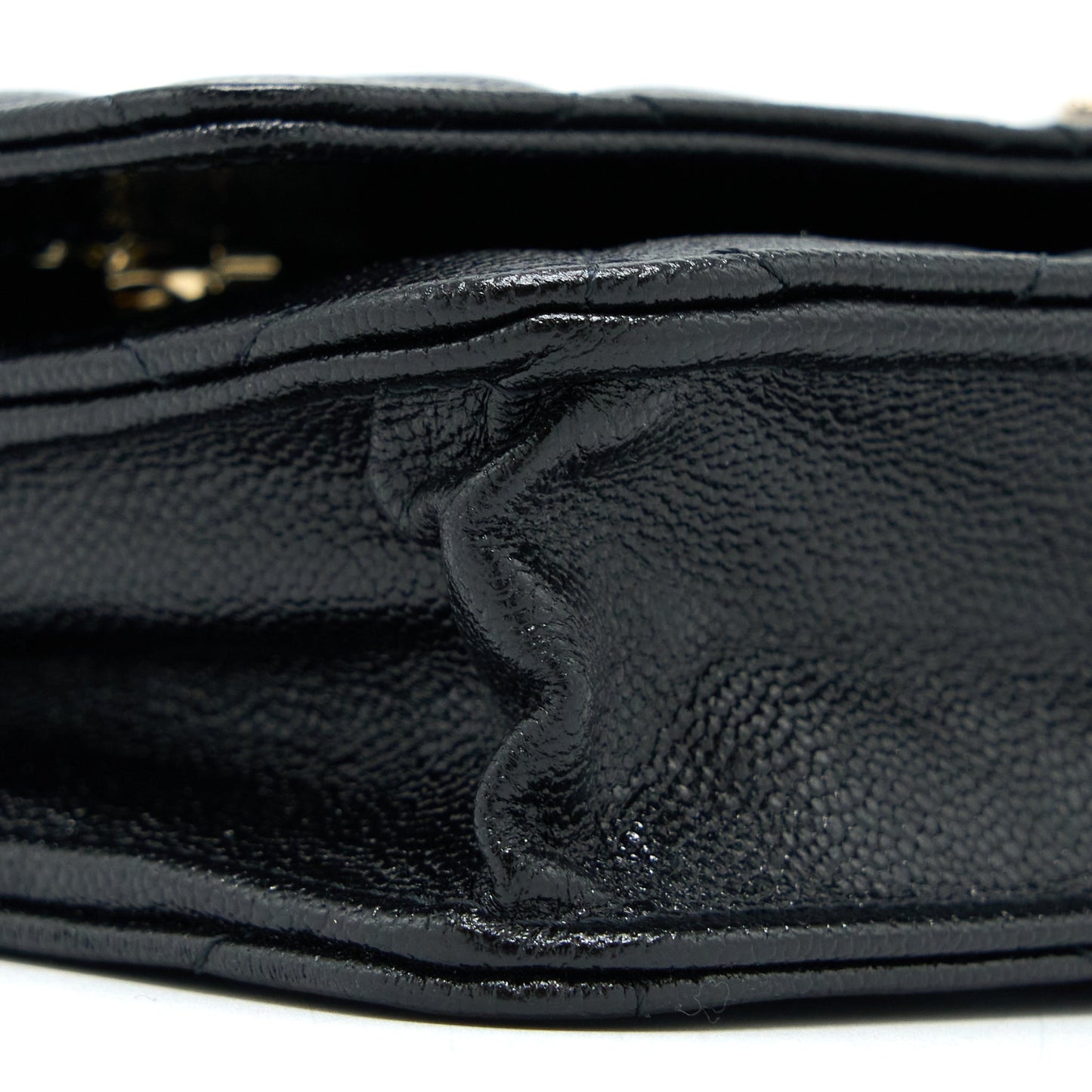 Chanel 22B Detail CC Logo Wallet On Chain Caviar Black L (Microchip)