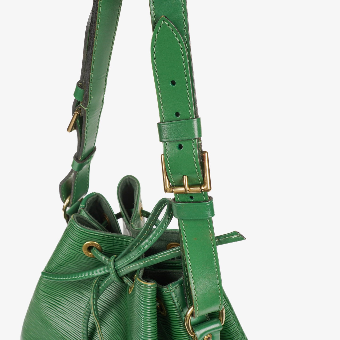 Louis Vuitton Noe Grande GM Green EPI Leather Shoulder Bag