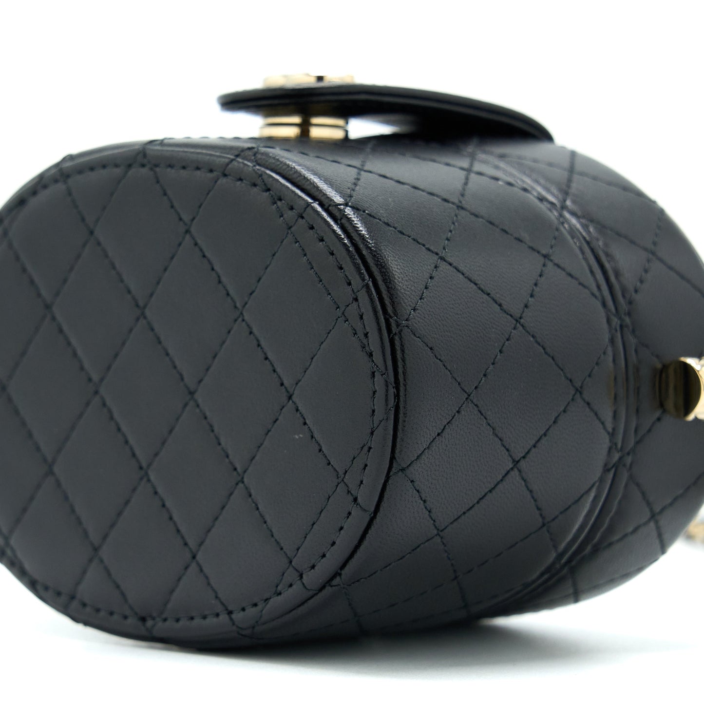 Chanel Mini Round Vanity With Chain Lambskin Black L