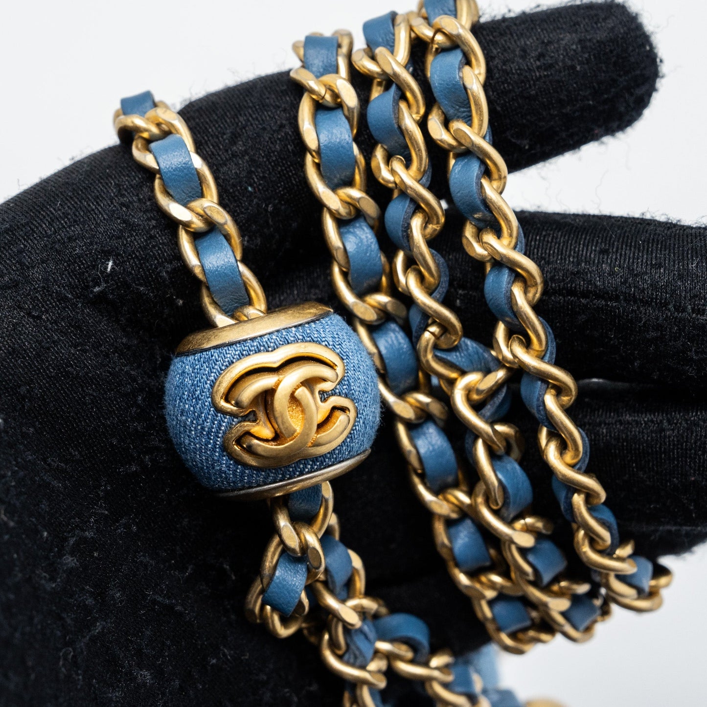 Chanel 22C Pearl Crush wallet on chain Denim blue (microchip)