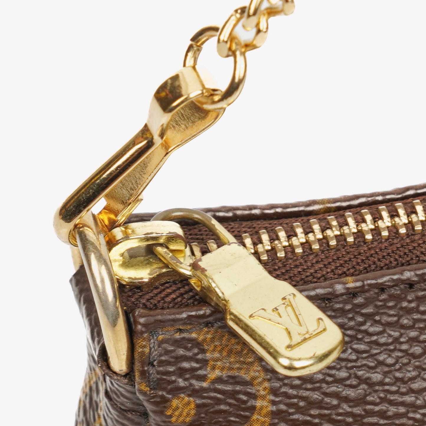 Louis Vuitton Mini Pochette Accessoires Monogram Canvas Clutch Handbag