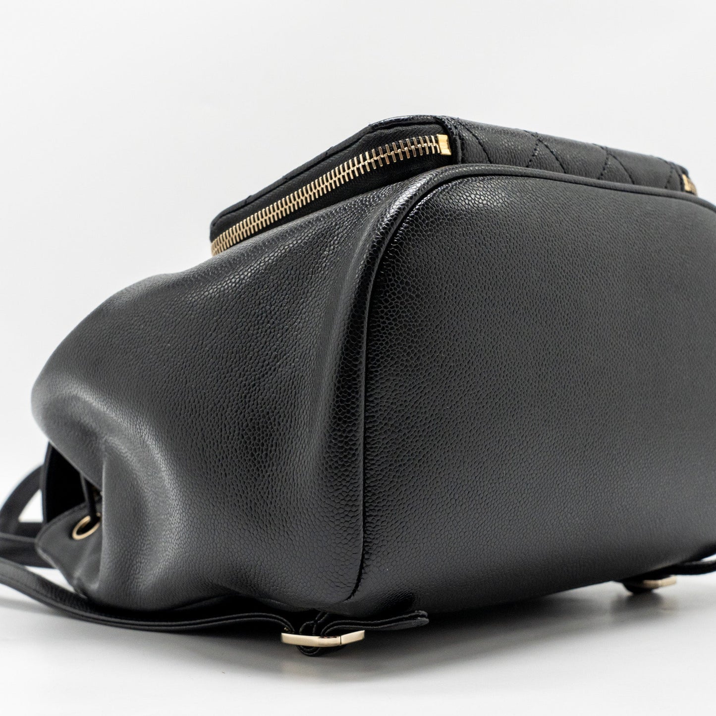 Chanel Affinity Backpack Caviar Black L (Microchip)
