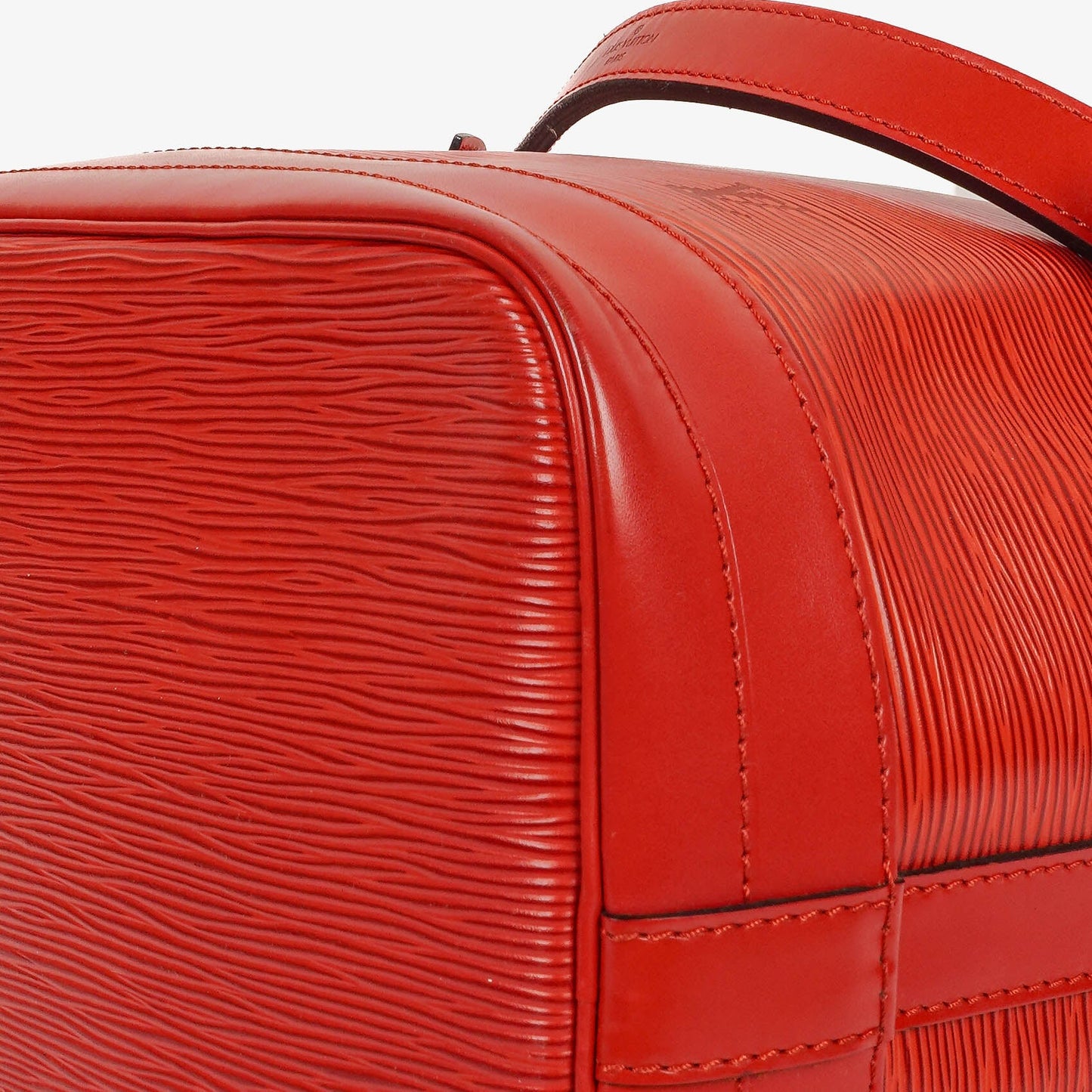 Louis Vuitton Noe Grande GM Red EPI Leather Shoulder Bag