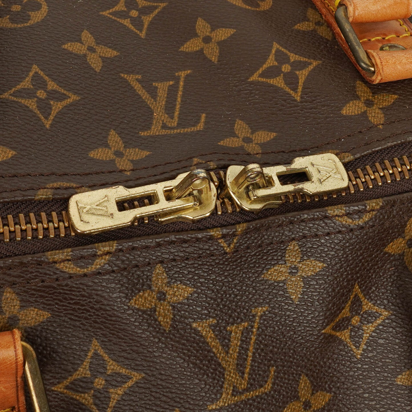 Louis Vuitton Keepall 60 Bandoulière Monogram Canvas Travel Bag