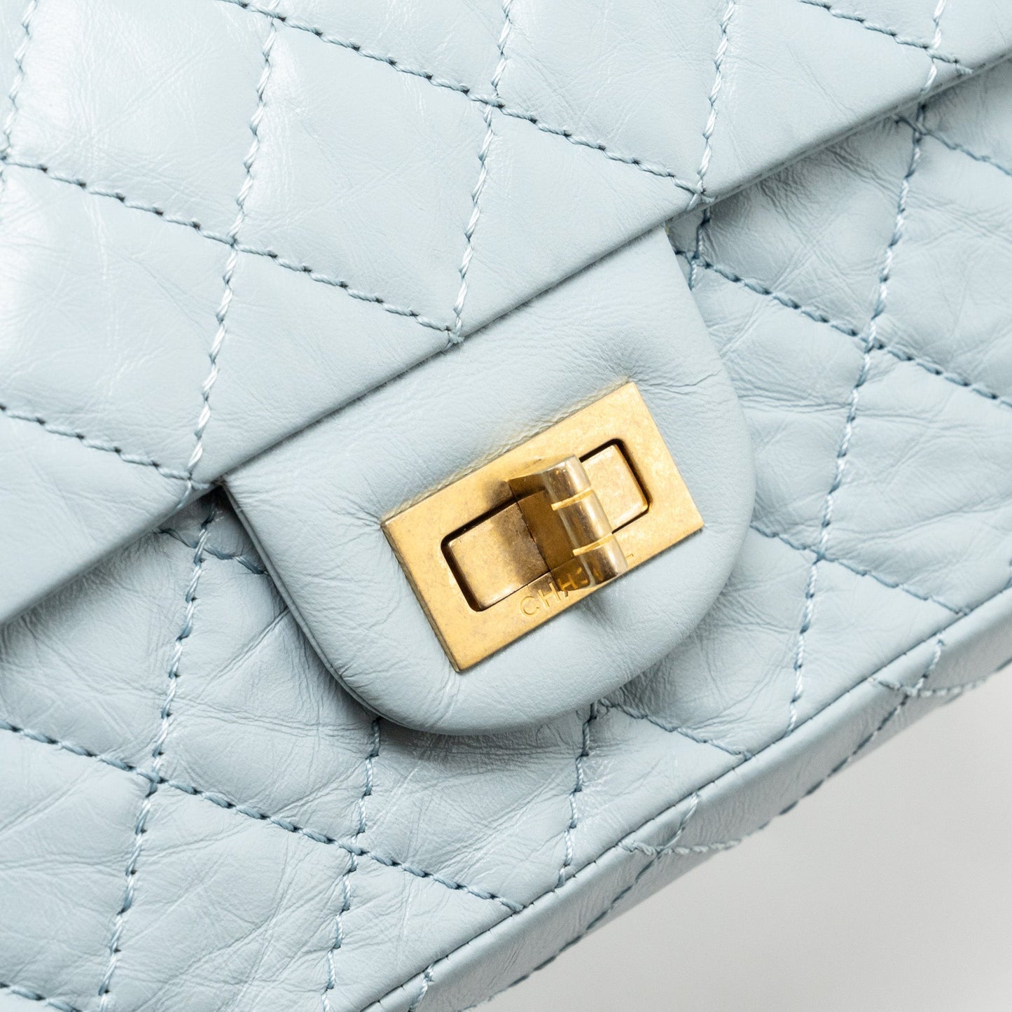 Chanel Small 2.55 226 reissue double flap bag calfskin light blue  (microchip)