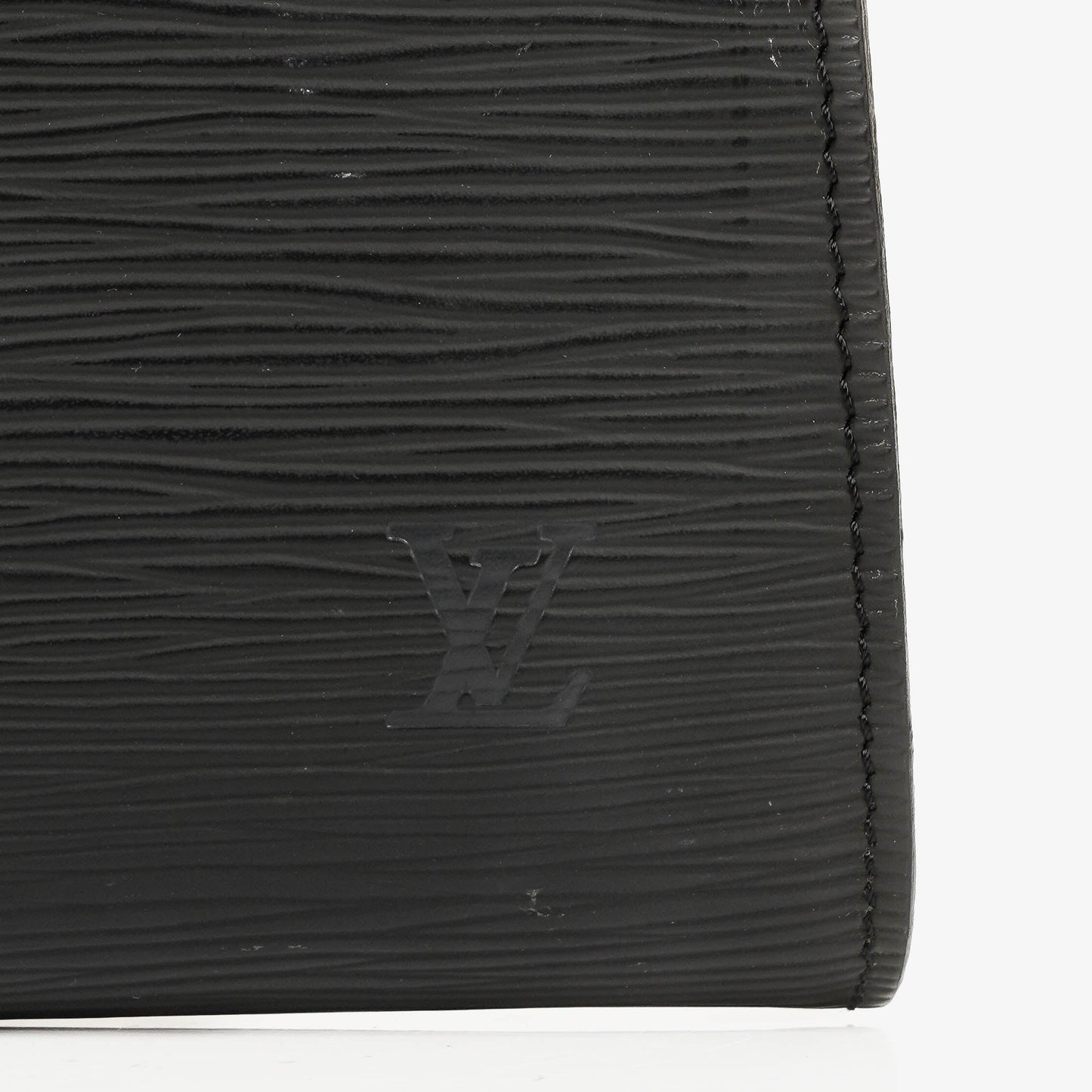 Louis Vuitton Pochette Accessoires Black EPI Leather Clutch Handbag