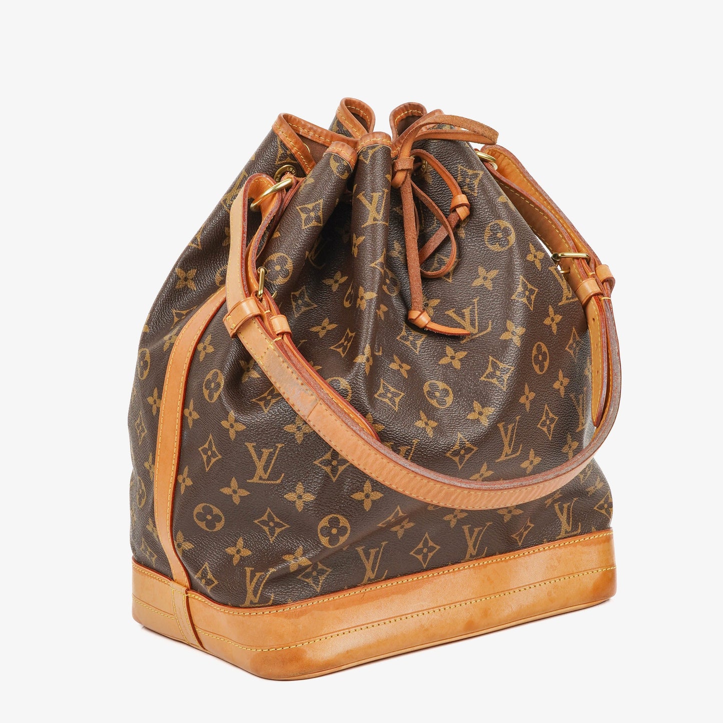 Louis Vuitton Noe Grande GM Monogram Canvas Shoulder Bag