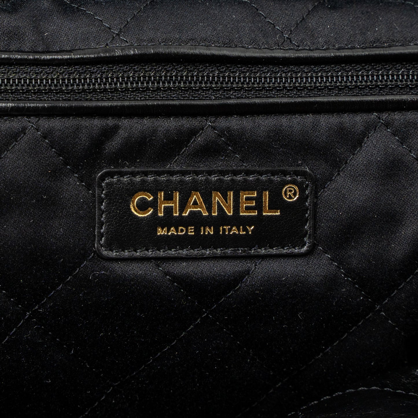 Chanel Large 22 Bag Shiny Calfskin Black  (Microchip)