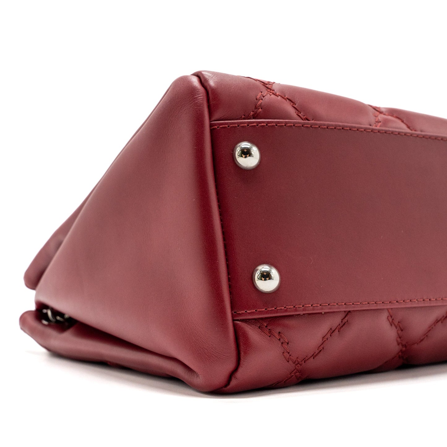 Chanel Hampton Tote Bag Calfskin Red