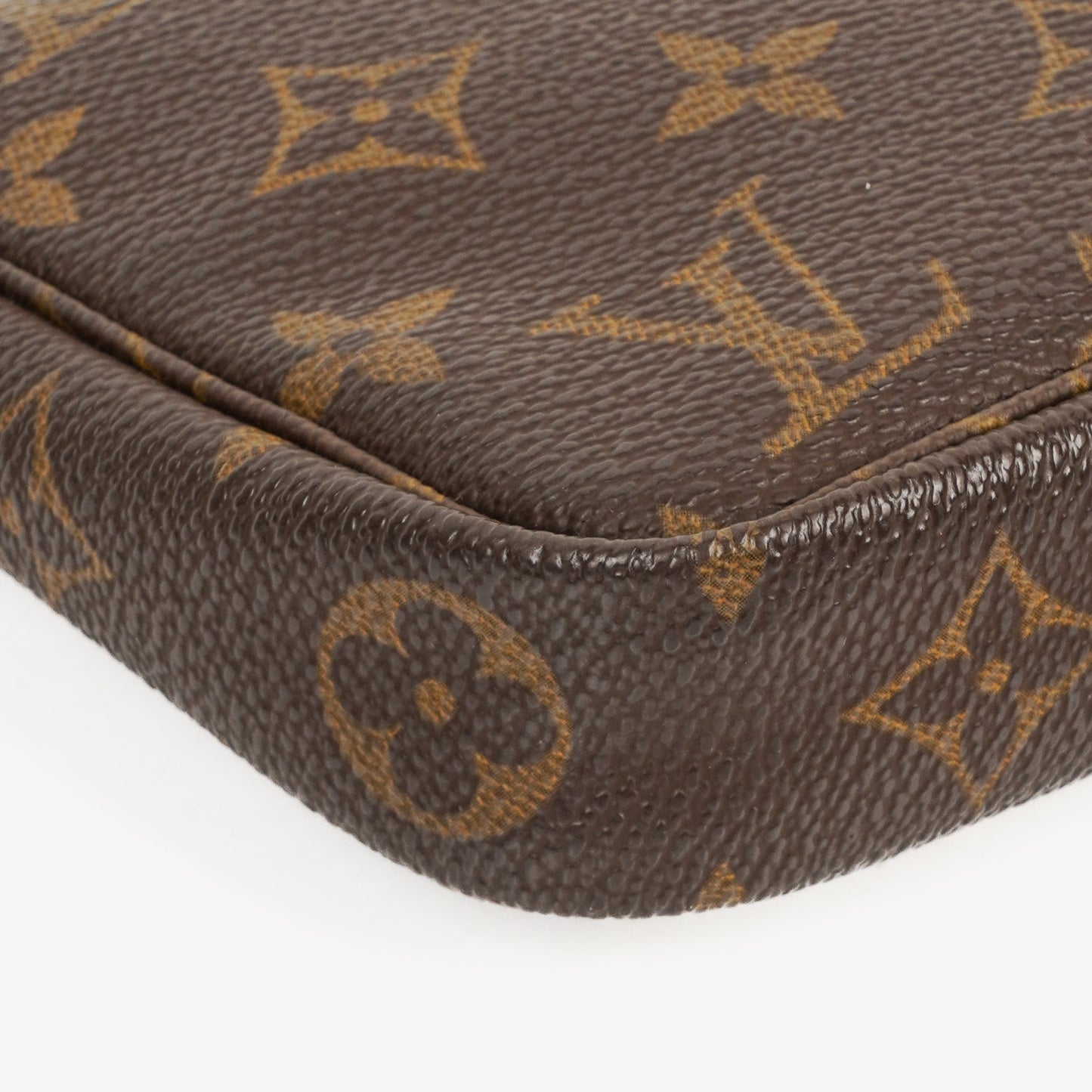 Louis Vuitton Pochette Accessoires Monogram Canvas Clutch Handbag