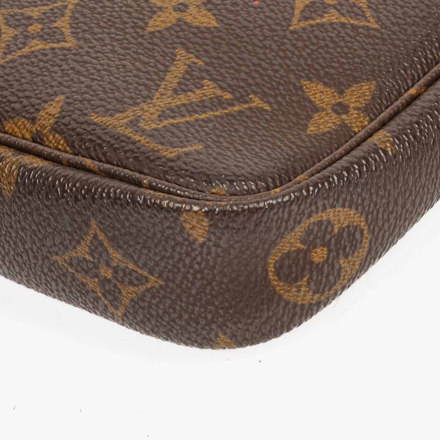 Louis Vuitton Pochette Accessoires Monogram Canvas Clutch Handbag