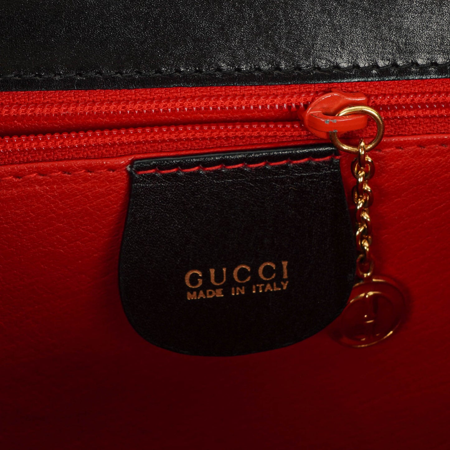 Gucci Glossy Leather Vintage Lady Lock Bag Black