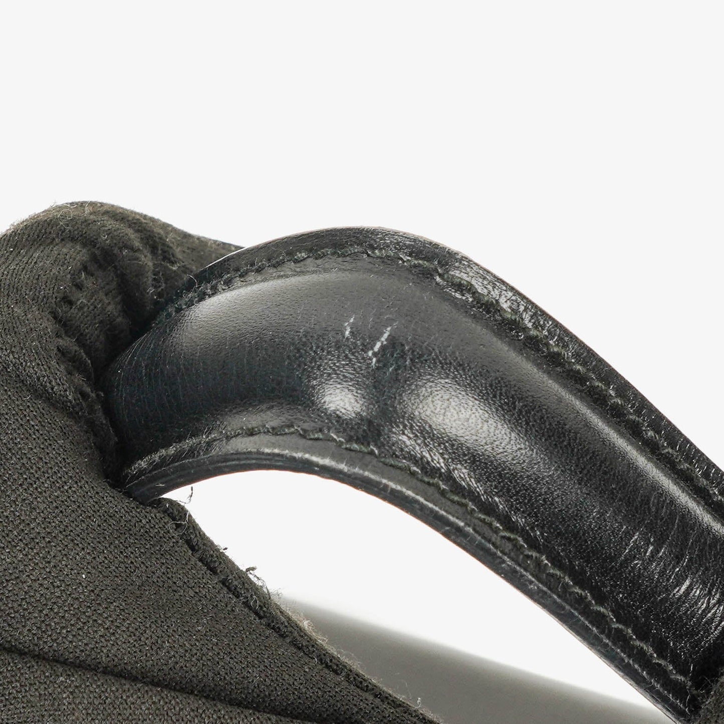 Gucci Glossy Leather Vintage Lady Lock Bag Black