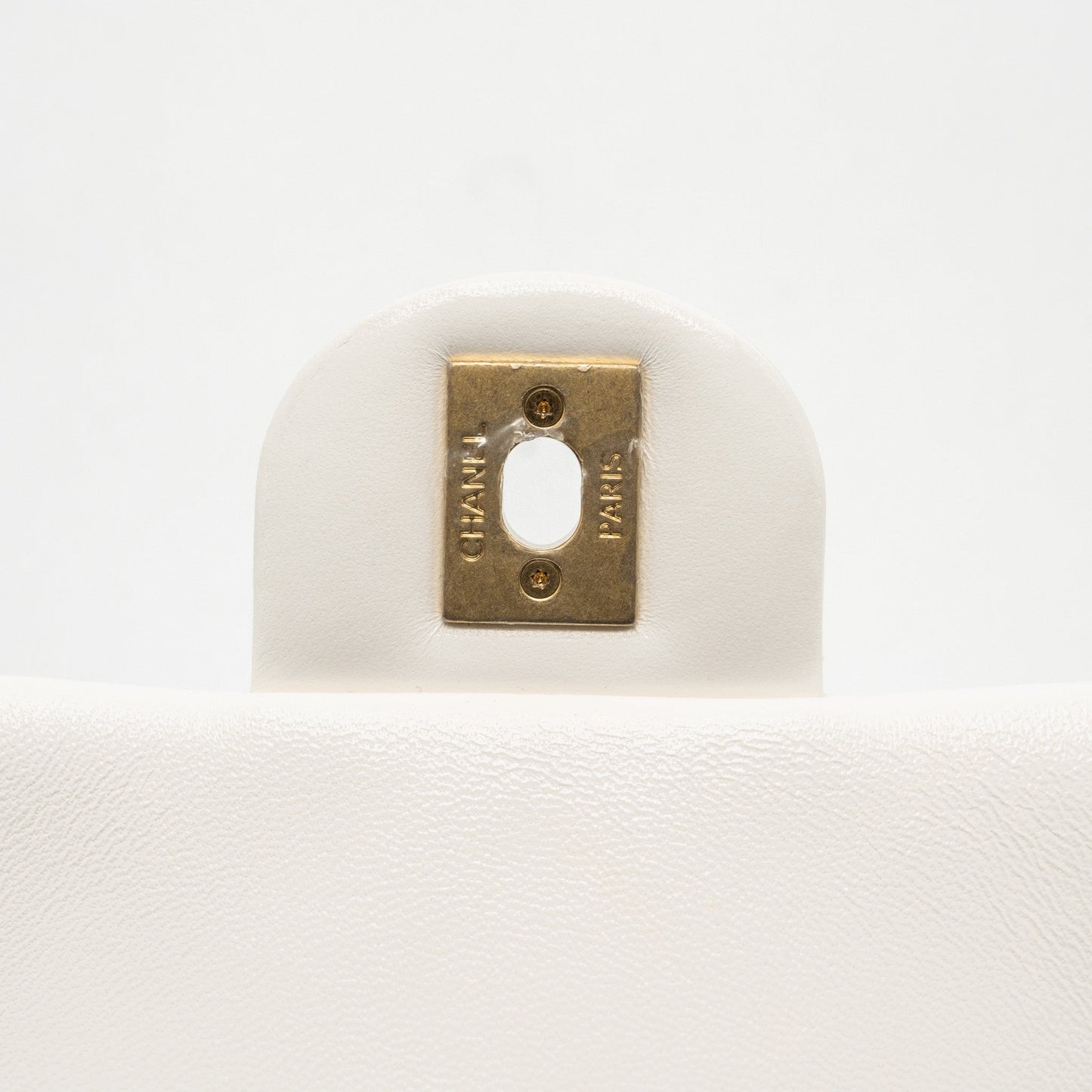 Chanel 22S Giant Chain Flap Shoulder Bag Lambskin White Brushed  (Microchip)