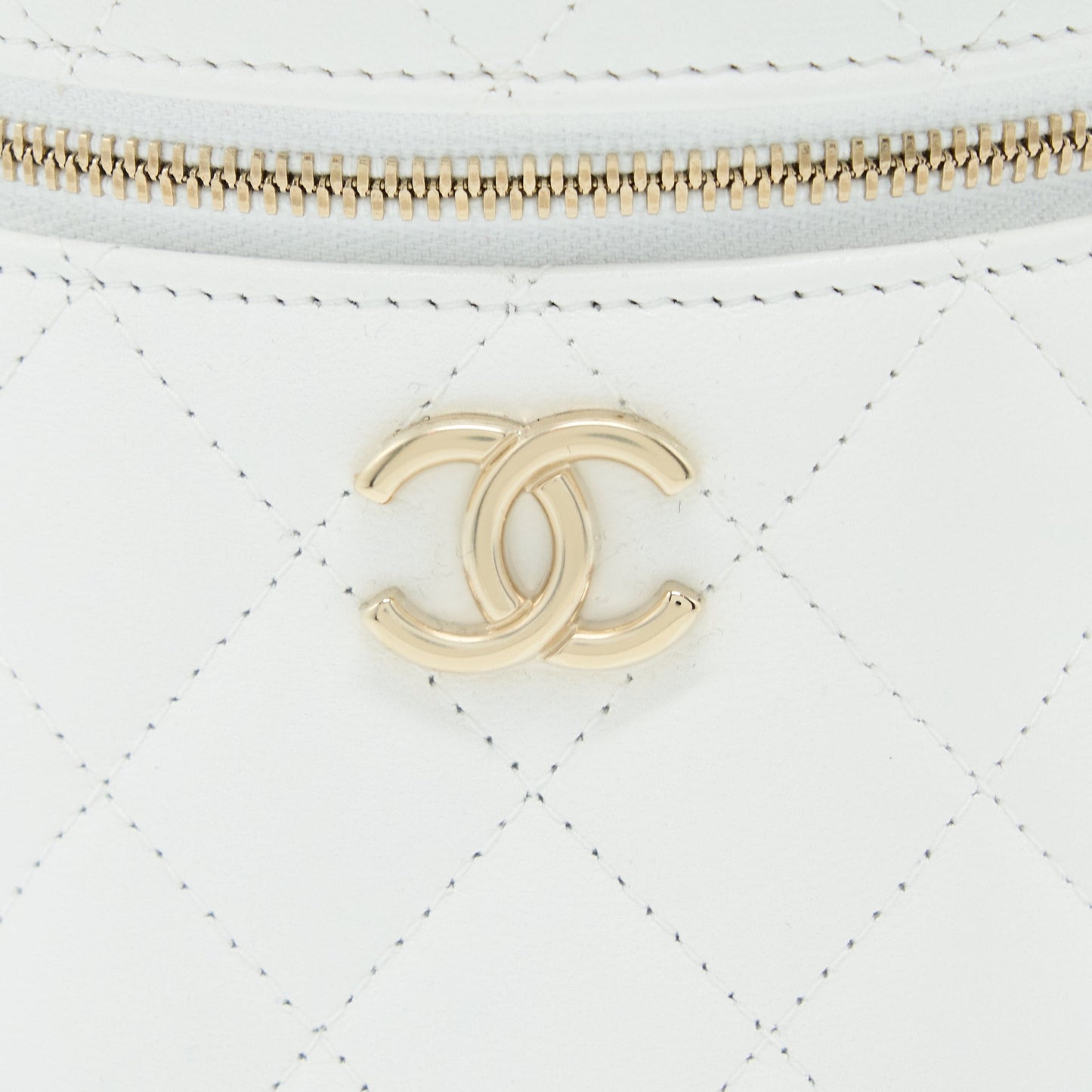 Chanel Top Handle Vanity Case Lambskin White