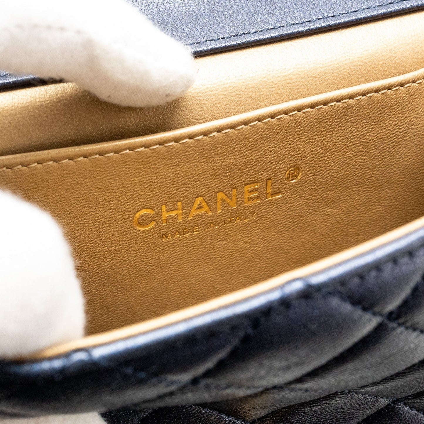 Chanel pearl decorated quilted flap bag lambskin navy