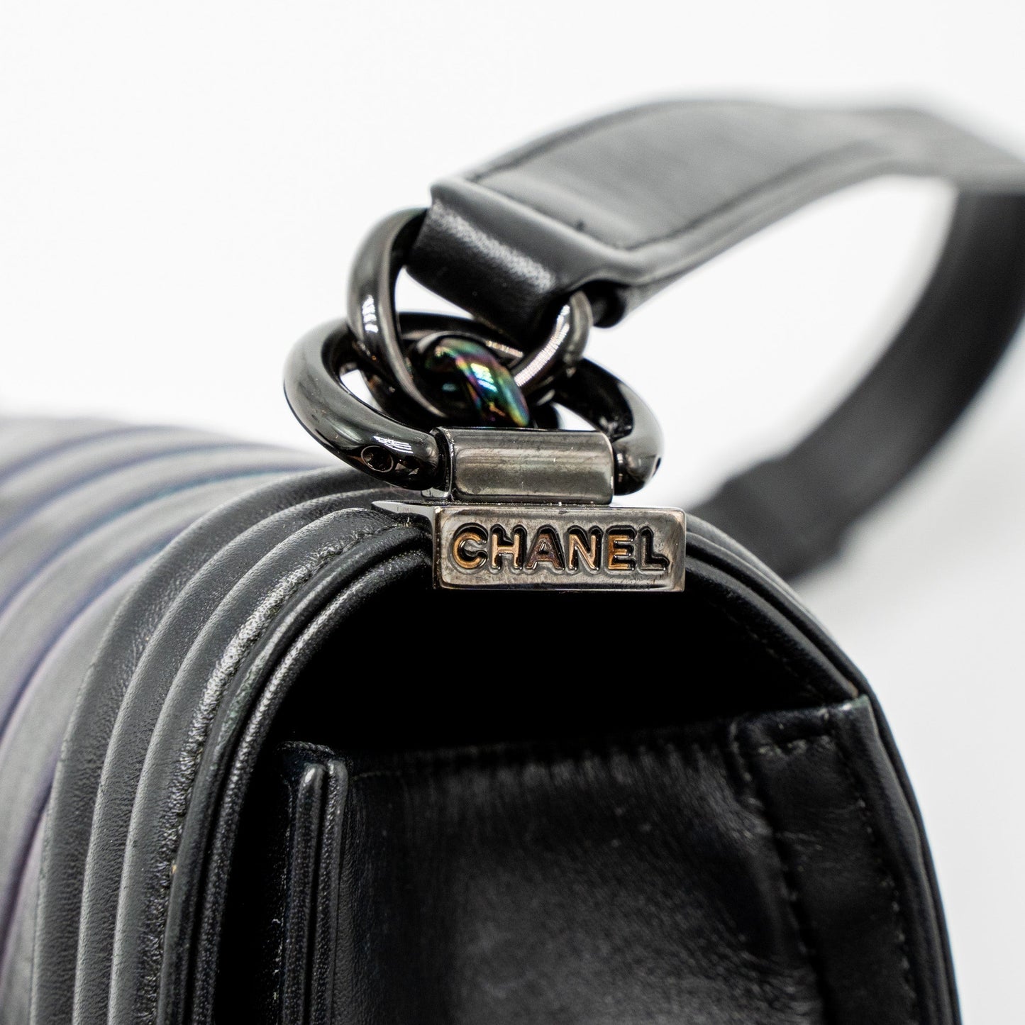 Chanel Small Boy Bag Chevron Calfskin Black/Iridescent Blue Black Hardware