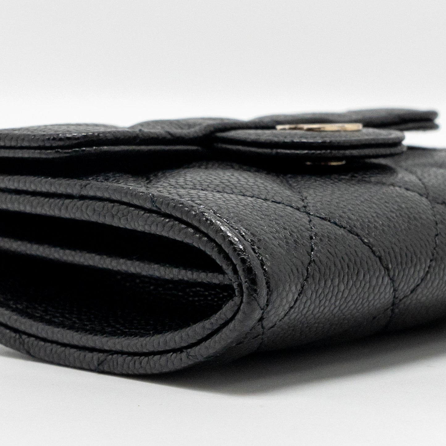 Chanel Classic Flap Card Holder Caviar Black L (Microchip)