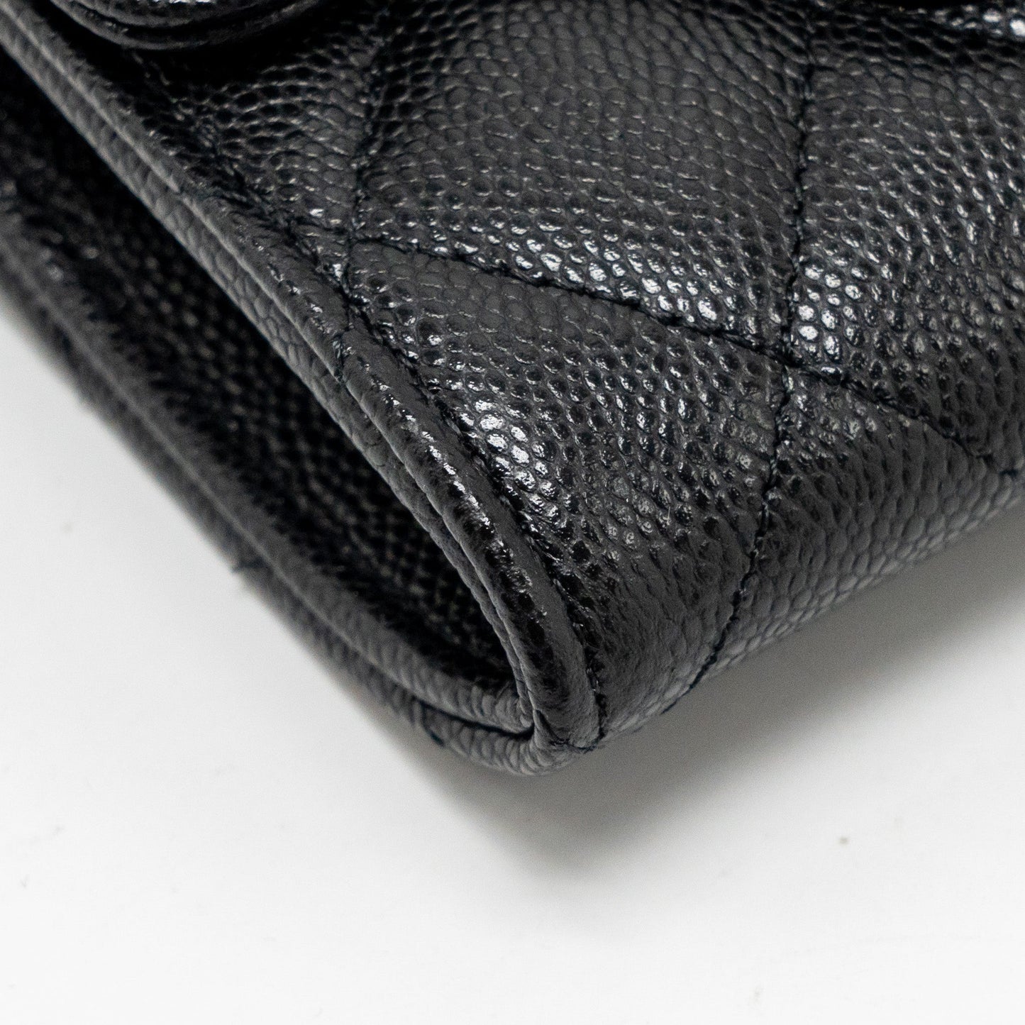 Chanel Classic Flap Card Holder Caviar Black L (Microchip)