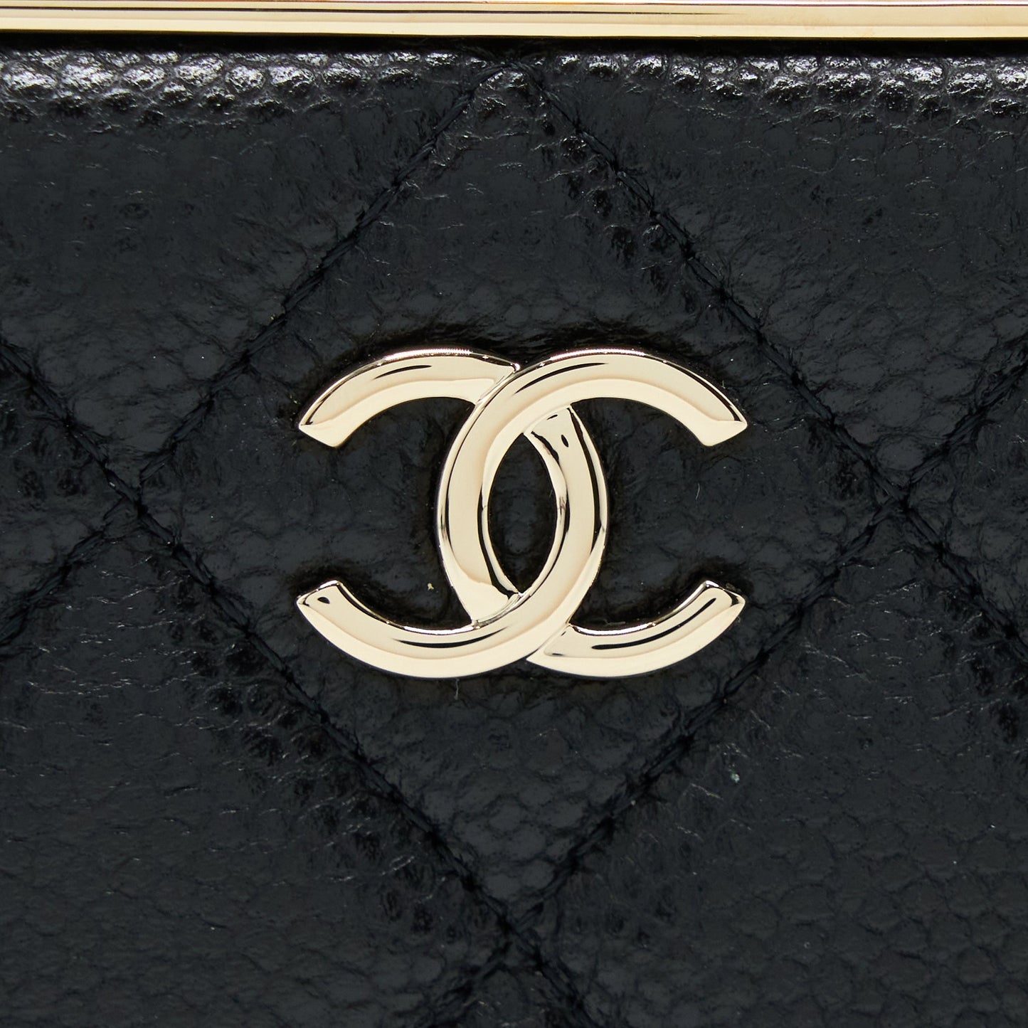 Chanel Vertical Evening Chain Bag Caviar Black L (Microchip)