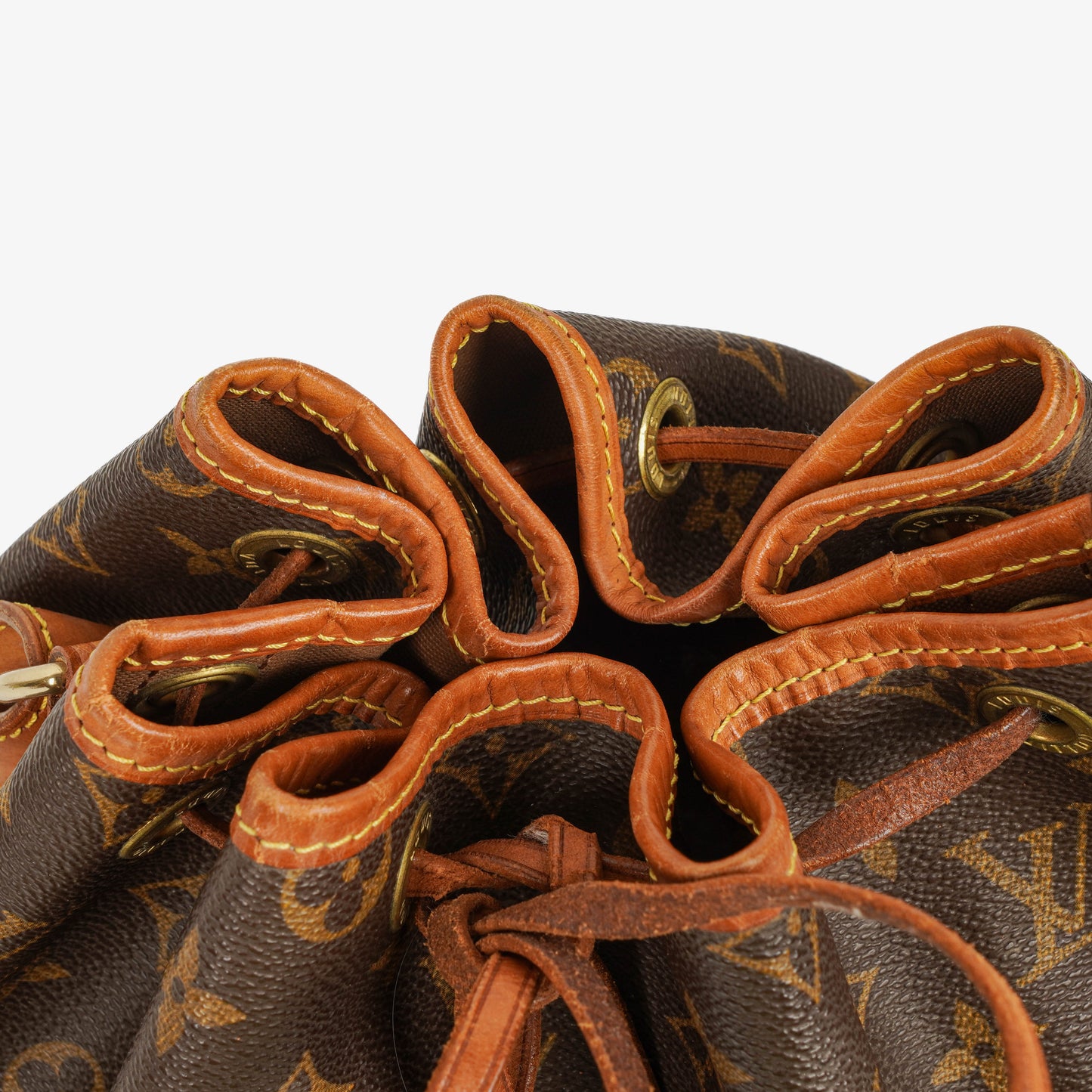 Louis Vuitton Noe Grande GM Monogram Canvas Shoulder Bag