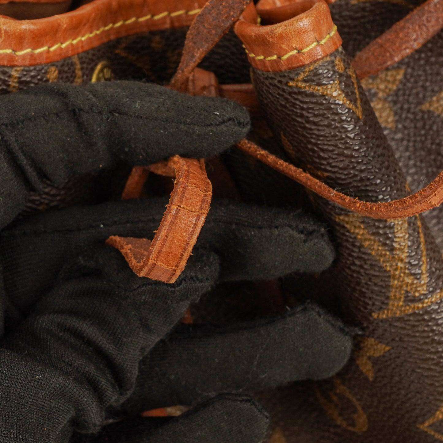 Louis Vuitton Noe Grande GM Monogram Canvas Shoulder Bag
